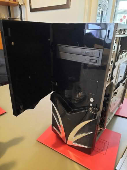 Photo of free Old PC tower (Chadwell Heath RM6) #3