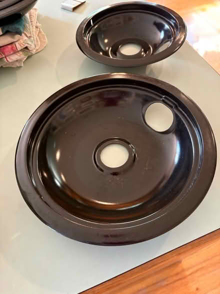 Photo of free Two sets of stove drip pans (Fremont) #1
