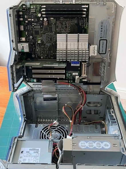 Photo of free Apple PowerMac G4 (BR6) #3