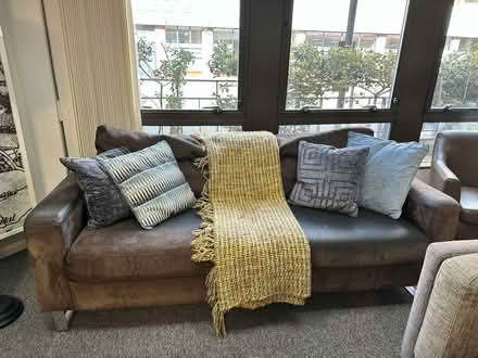 Photo of free sofa with cushions (Windsor SL4) #1