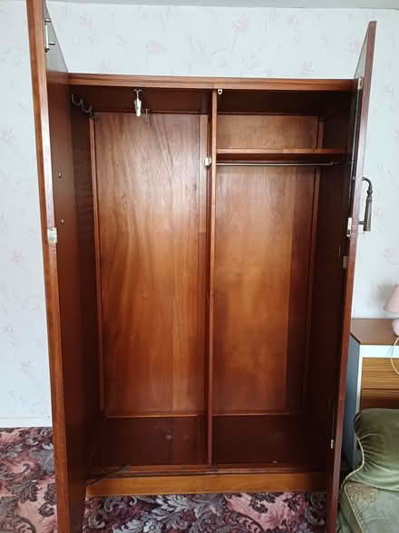 Photo of free vintage dressing table and wardrobe (Shirley Warren SO16) #2