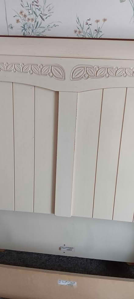 Photo of free Twin bed ..very good condition (Union Ave. Ashtabula ohio) #2