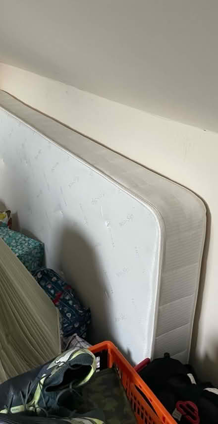Photo of free Single mattress (M20 Didsbury) #1