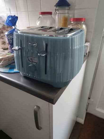 Photo of free 4 slice toaster (TN39) #3