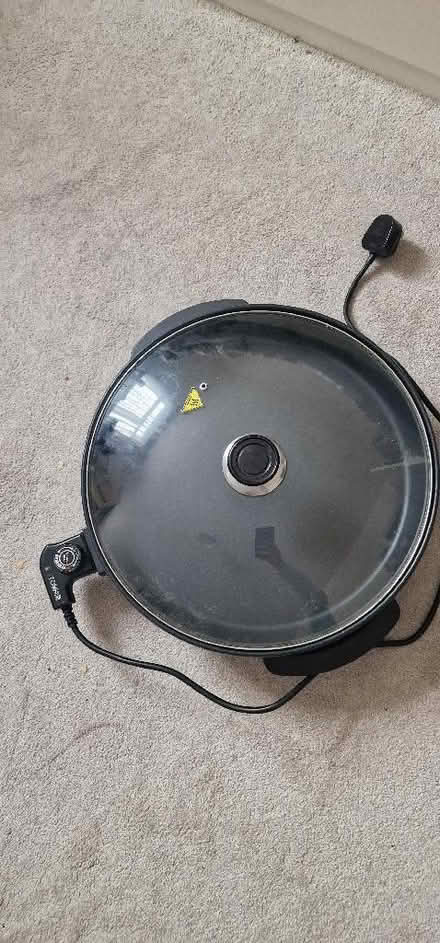 Photo of free Electric Pan (Walthamstow E17) #1