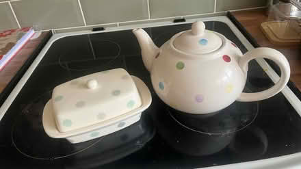 Photo of free Various kitchen items (Harlow CM18 staple tye) #1