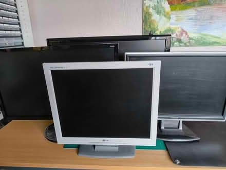 Photo of free Computer monitors (Southam CV47) #1