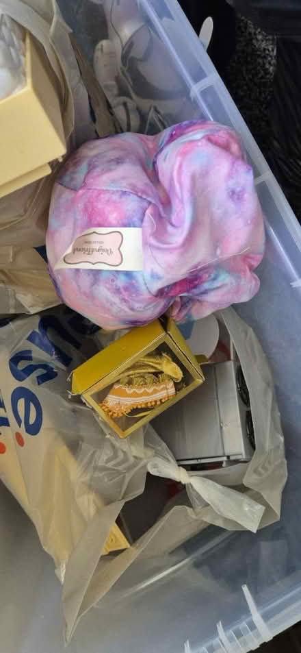 Photo of free Childrens toys and rainbow high (Cradley B63 2) #1