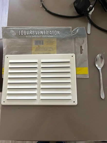 Photo of free Louvre ventilator, plastic (Barnard's Green WR14) #1