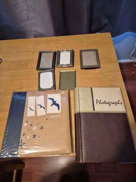 Photo of free Photo albums, memory boxes and frames (Bathgate EH54) #2