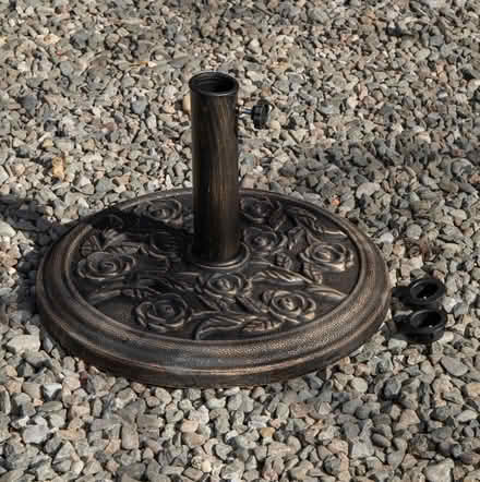 Photo of Cast iron heavy parasol holder (GL5) #1
