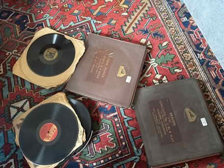 Photo of free Vinyls (AL1) #1