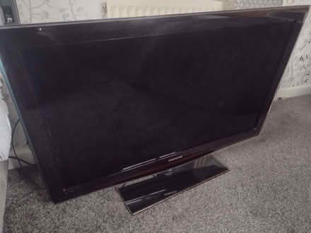 Photo of free 40" Samsung TV (Little Thornton FY5) #3