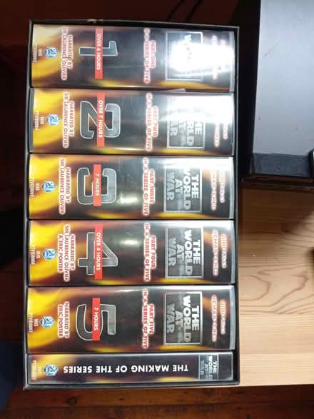 Photo of free box set of "the world at war". (Twerton BA2) #1