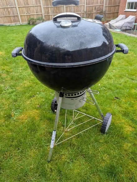 Photo of free Webber kettle barbeque (Kenpshott RG22) #1