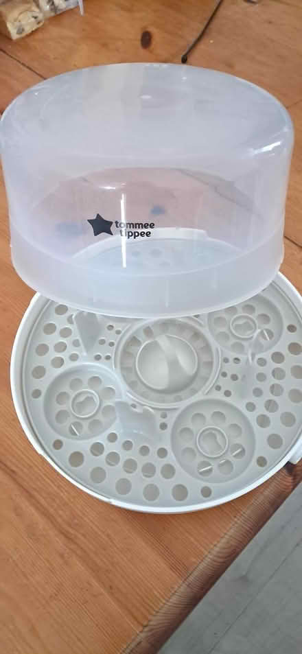 Photo of free Tommee tippee steriliser (B20) #1