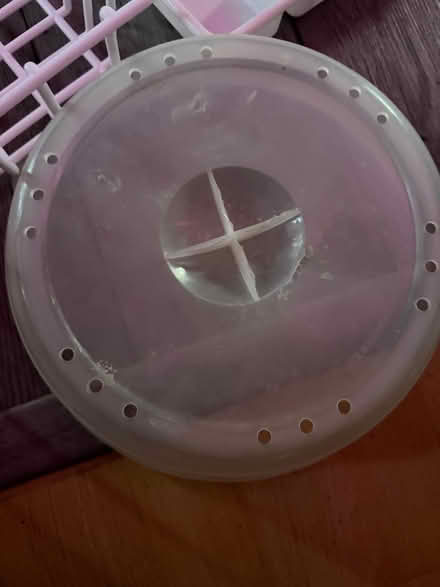 Photo of free Kitchen stuff (plastic) (Hwy 7 and 9th Line Markham) #2