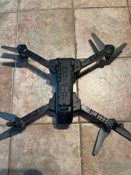 Photo of free Drone (Aylmer Lakeview Terrace) #3
