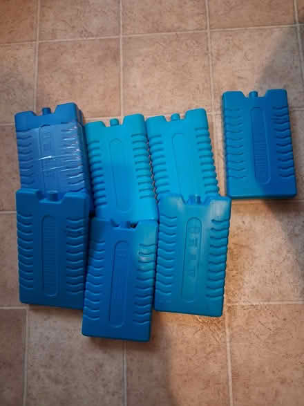 Photo of free Reusable freezer blocks (Jackman's estate, Letchworth) #1