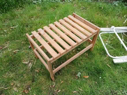 Photo of free Small slat bench (Kidlington OX5) #1