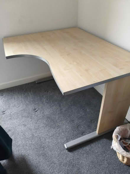 Photo of free Office Desk (Grace Mount EH16) #1
