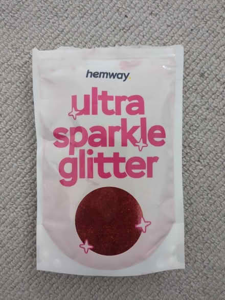 Photo of free Red glitter (N15) #1