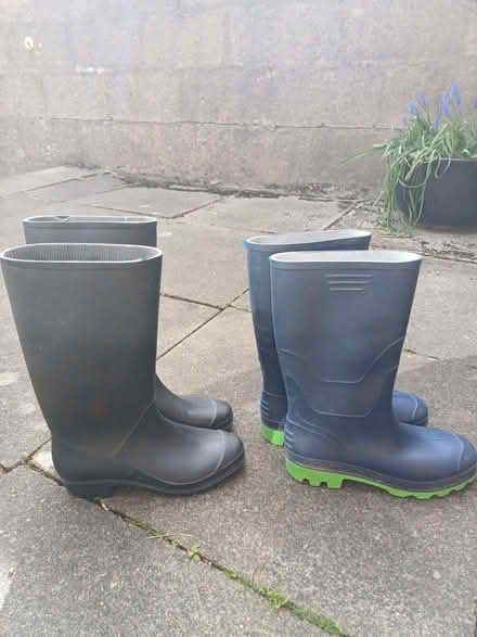 Photo of free Two pairs of wellies. Size 5, size 6. (Braeside AB15) #3