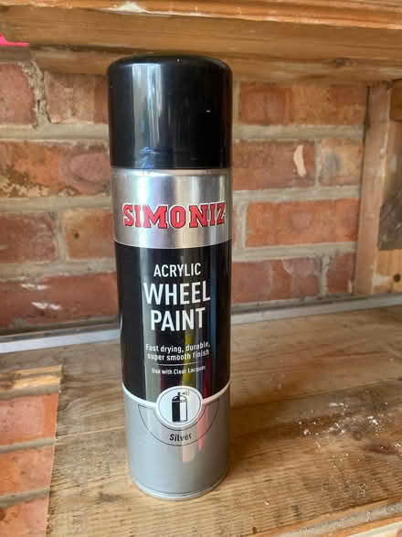 Photo of free Simoniz acrylic wheel paint - silver (Adel LS16) #1