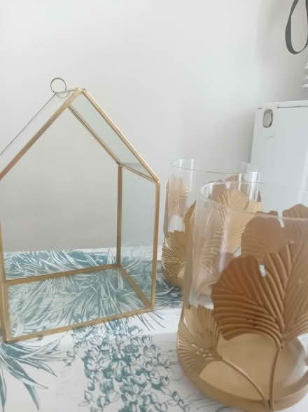 Photo of free Gold homeware (Vale LA1) #1
