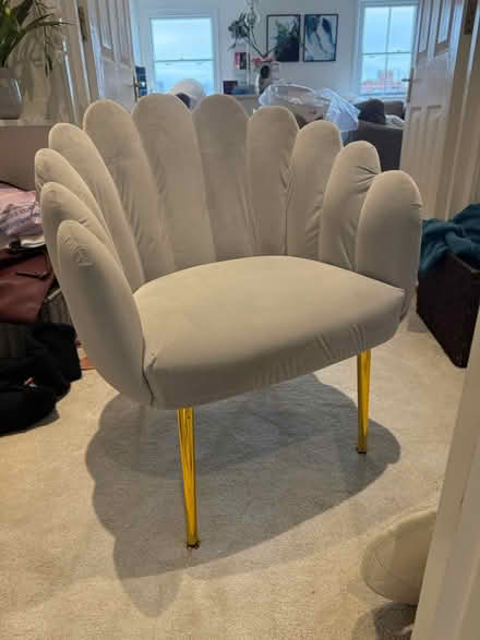 Photo of free Grey shell chair (SW1V) #1