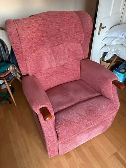 Photo of free Manual Recliner (Capell Avenue, WD3) #1