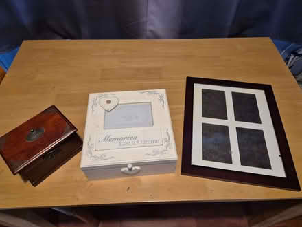 Photo of free Photo albums, memory boxes and frames (Bathgate EH54) #3