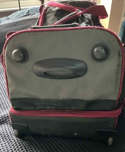 Photo of free travel bag on wheels extra large (North Watford WD24) #4