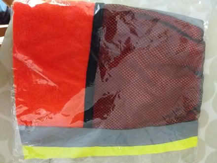 Photo of free Hi Viz rucksack cover (Oldfield Park) #1