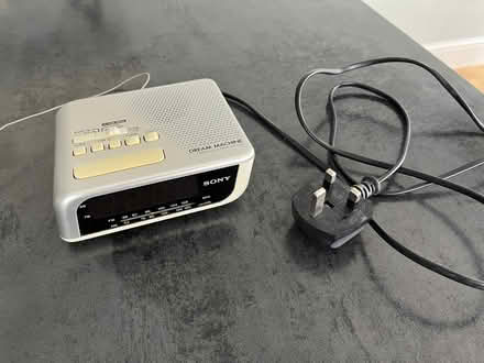 Photo of free Clock radio (analogue) (Horfield BS7) #1