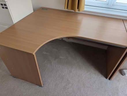 Photo of free Corner desk (Cawston CV22) #1