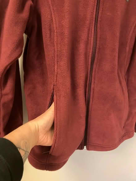 Photo of free NEW Women’s Fleece Jacket, 1X Plus (Upper West Side) #3