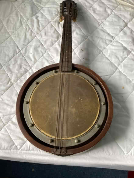 Photo of free Banjo (Harold Wood RM3) #1