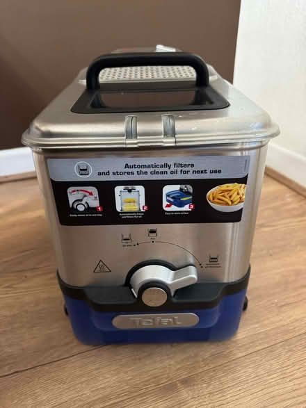 Photo of free Tefal deep fryer (Haydon wick SN25) #1