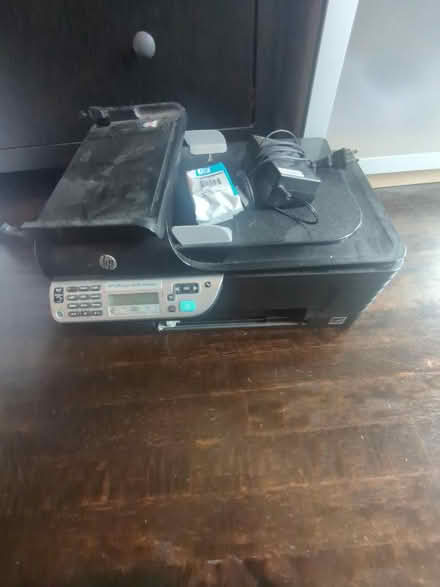 Photo of free HP printer (Logan circle) #1