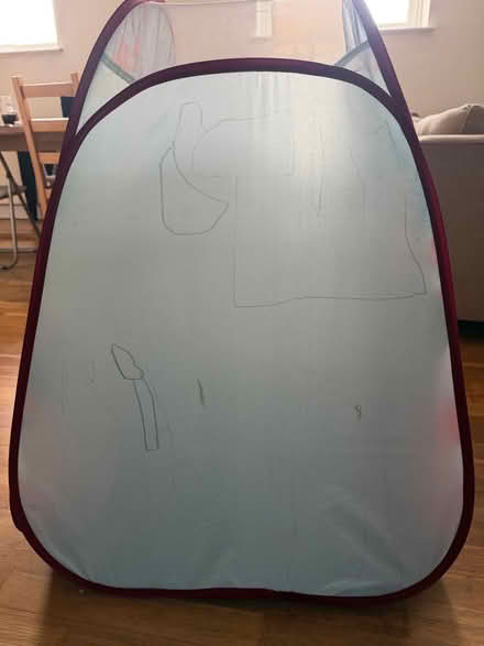 Photo of free Child play tent, 2 sides a bit scribbled on (Canonbury N1) #3