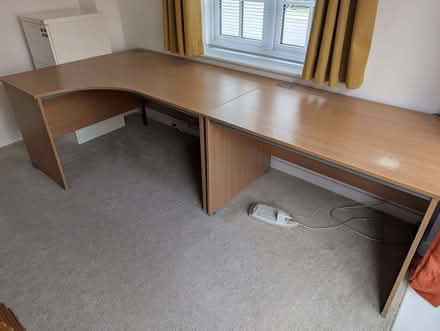 Photo of free Corner desk (Cawston CV22) #2