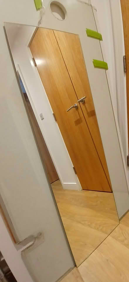 Photo of free Full length mirror (E3 3gu) #1