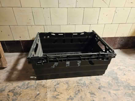 Photo of free Crate (Shawlands G41) #2