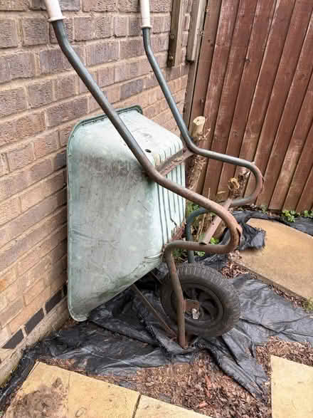 Photo of free wheel barrow (NN3 Meadowfields) #1