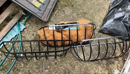 Photo of free Garden wall/balcony basket (x3) (Woolwich SE18) #2