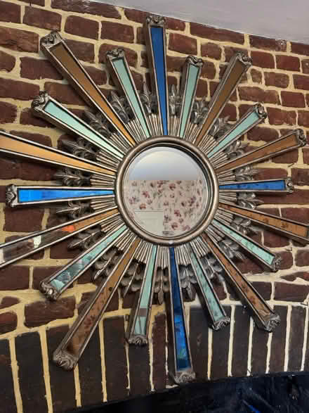 Photo of free Mirror (Wallington green SM6) #1