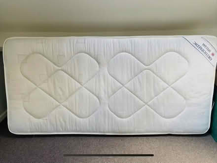 Photo of free Single matters and topper (Bisley Road GL5) #1