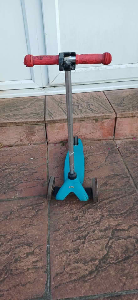 Photo of free Mini micro scooter (Thornton Heath CR7) #2