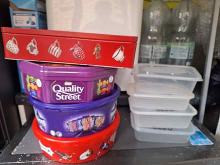 Photo of free Various tubs (Walkley S6) #1